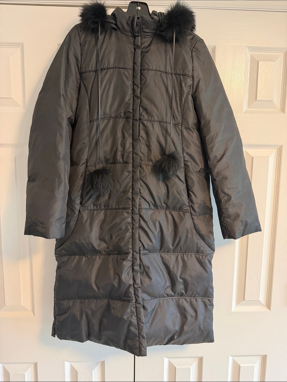 Via Spiga Women’s XS Black Long Hooded Puffer Coat Faux Fur Trim